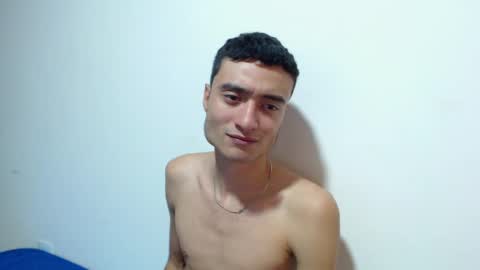 Snapshot of camiloyw2 chatting on 04.14.26 CAMILO online show from 04.14.26