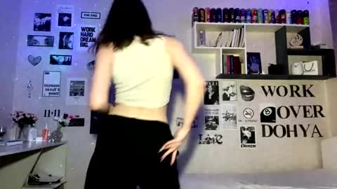 Snapshot of camiyafai chatting on 02.28.26 Julia online show from 02.28.26