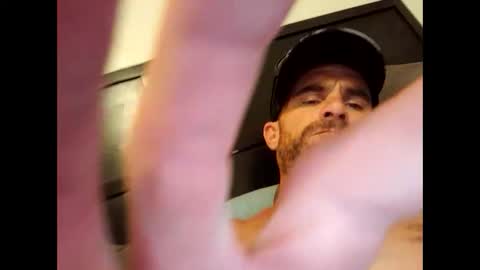 Snapshot of campbell696 chatting on 01.15.25 James81 online show from 01.15.25