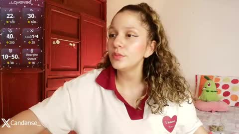 Snapshot of candase_ chatting on 04.28.26 Candase online show from 04.28.26