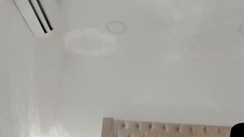 Candie  online show from 01.16.26