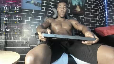 Snapshot of candresruiz chatting on 12.02.25 candresruiz online show from 12.02.25