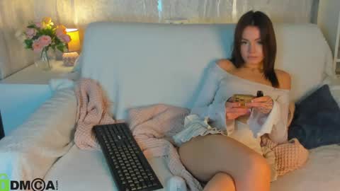 Snapshot of candy__fang chatting on 04.16.26 Candy online show from 04.16.26