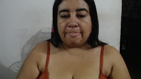 Snapshot of candy_candi chatting on 12.06.24 lucy online show from 12.06.24