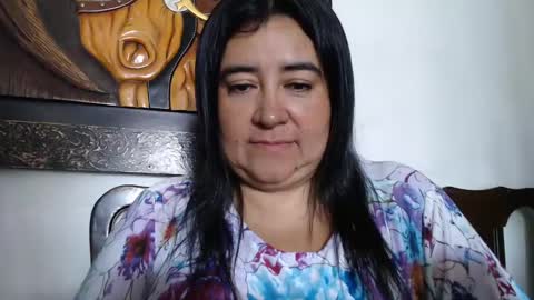 Snapshot of candy_candi chatting on 12.19.24 lucy online show from 12.19.24