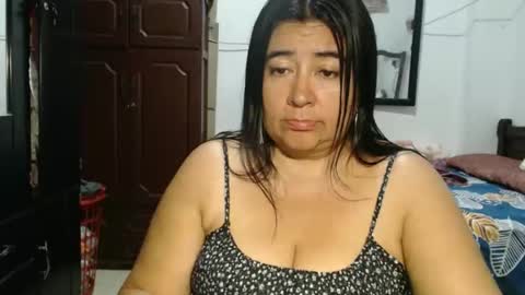 Snapshot of candy_candi chatting on 02.04.26 lucy online show from 02.04.26