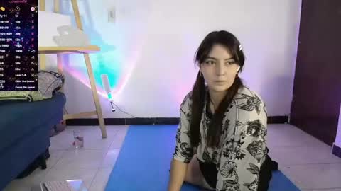 Snapshot of candy_canee chatting on 08.05.26 online show from 08.05.26