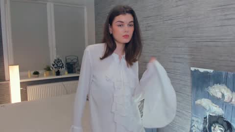 Flora online show from 02.01.25