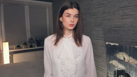 Flora online show from 02.02.25