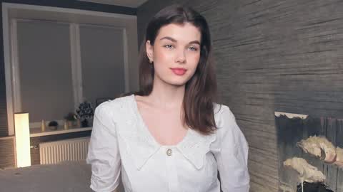 Flora online show from 02.03.25