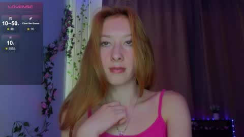 candy_flosse online show from 09.09.25