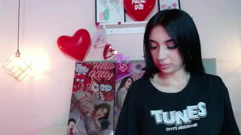 Leila  online show from 02.19.25