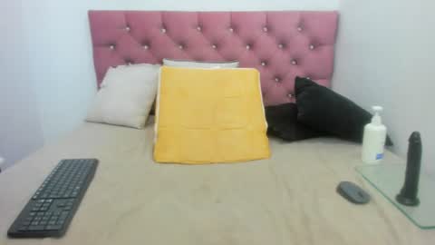 Snapshot of candy_liss18 chatting on 06.22.26 liss sophia online show from 06.22.26