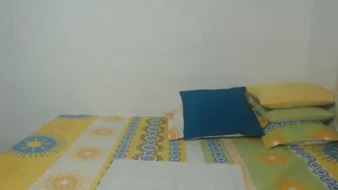 Snapshot of candy_mature_ chatting on 01.20.25 candy online show from 01.20.25