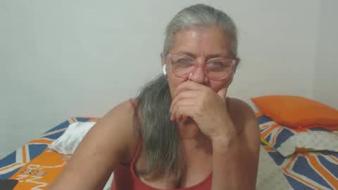 Snapshot of candy_mature_ chatting on 02.24.25 candy online show from 02.24.25