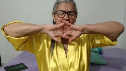 Snapshot of candy_mature_ chatting on 09.21.25 candy online show from 09.21.25