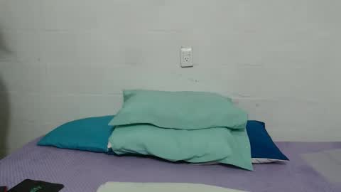 Snapshot of candy_mature_ chatting on 10.06.25 candy online show from 10.06.25