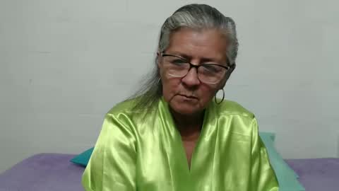 Snapshot of candy_mature_ chatting on 10.07.25 candy online show from 10.07.25