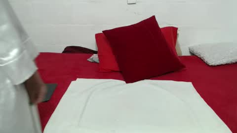 Snapshot of candy_mature_ chatting on 10.26.25 candy online show from 10.26.25