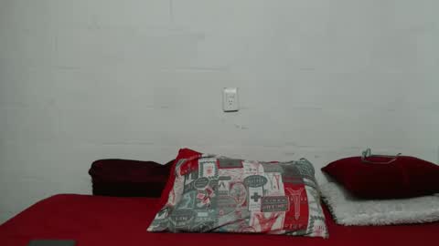 Snapshot of candy_mature_ chatting on 10.28.25 candy online show from 10.28.25