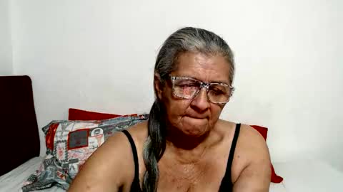 Snapshot of candy_mature_ chatting on 06.01.26 candy online show from 06.01.26