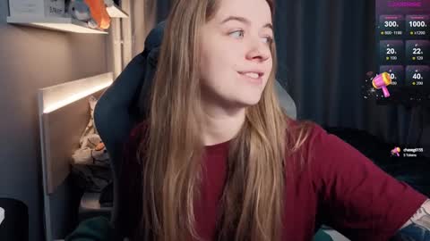 Snapshot of candy_meggie chatting on 01.29.25 Megan online show from 01.29.25