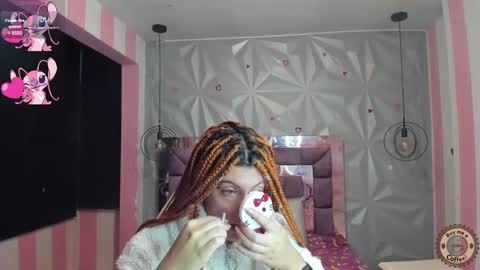 Snapshot of candy_morgan412 chatting on 01.08.25 Ania online show from 01.08.25