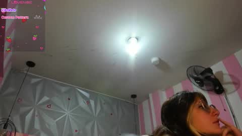 Ania online show from 11.23.25