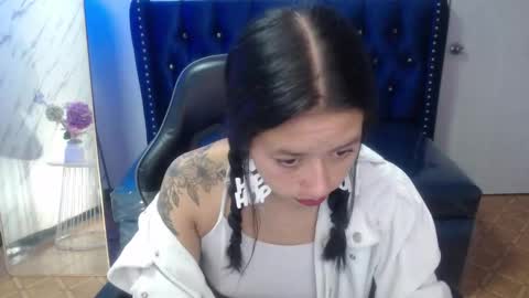 Snapshot of candy_rose_v chatting on 02.19.26 Hi Stream 800am to 200pm online show from 02.19.26