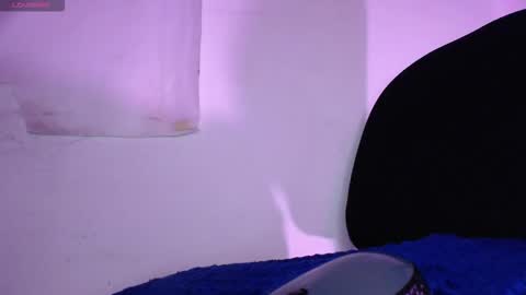 Snapshot of candy_scarce16 chatting on 09.29.25 Sharon online show from 09.29.25