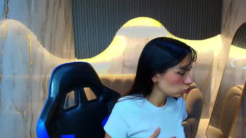 Candy  online show from 04.22.26