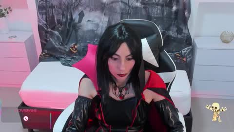 CANDY online show from 10.31.25