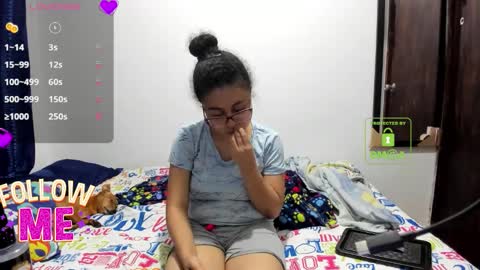 Snapshot of candy_val chatting on 03.19.26 candy_val online show from 03.19.26