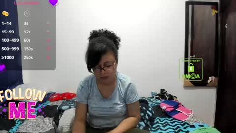 Snapshot of candy_val chatting on 04.17.26 candy_val online show from 04.17.26
