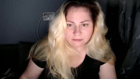 Laura online show from 09.15.25