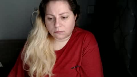 Laura online show from 10.22.25