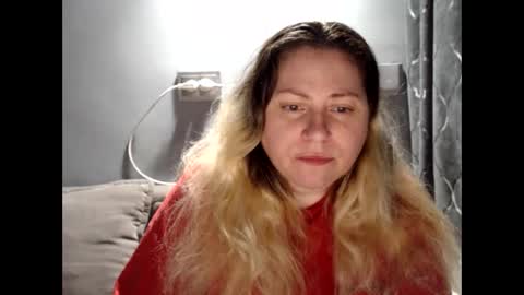 Snapshot of candycream74 chatting on 05.31.26 Laura online show from 05.31.26