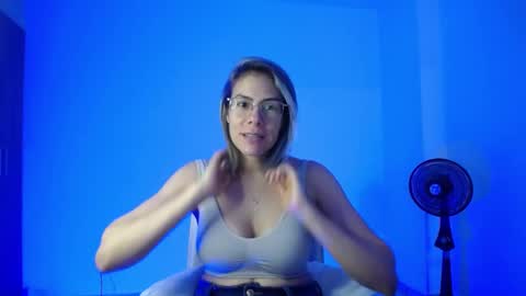 Candy Dowson online show from 12.02.24