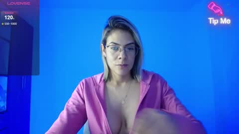 Candy Dowson online show from 01.06.25