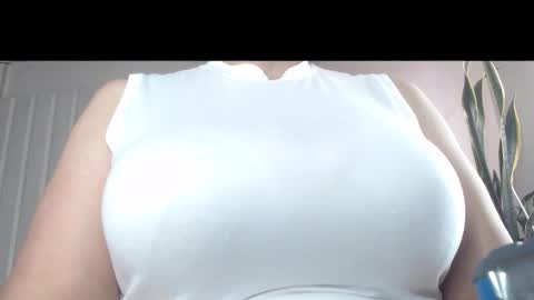 Snapshot of candyhottetiana chatting on 05.11.26 tatiana online show from 05.11.26