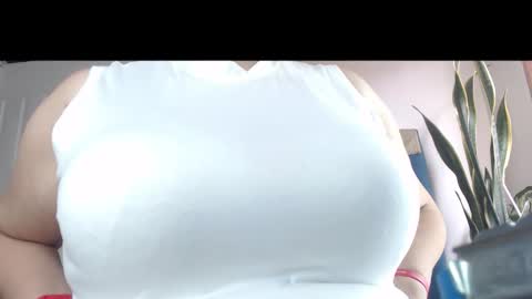 Snapshot of candyhottetiana chatting on 05.11.26 tatiana online show from 05.11.26