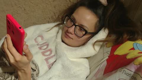 say meow and send tip  online show from 01.25.25