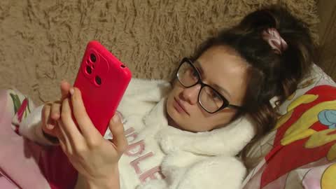 say meow and send tip  online show from 01.29.25