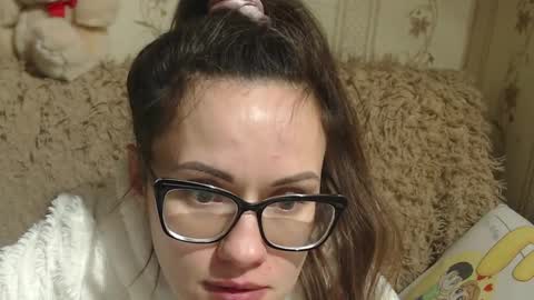 say meow and send tip  online show from 02.16.25