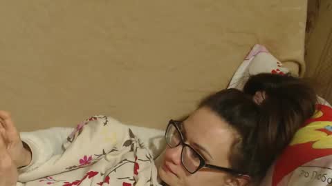 say meow and send tip  online show from 03.04.25