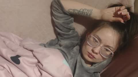 say meow and send tip  online show from 03.21.26