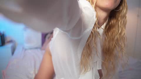 FANSLY  -    online show from 03.23.26