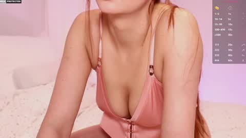 Snapshot of candymoore_ chatting on 01.09.25 Candice online show from 01.09.25