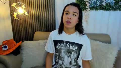 Snapshot of candypink12 chatting on 01.06.26 candypink12 online show from 01.06.26