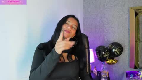 Candys Victoria online show from 10.11.25